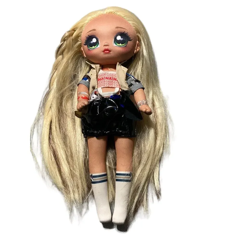 Na! Na! Na! Surprise 11” Doll Blonde Hair‎ Blue Eyes